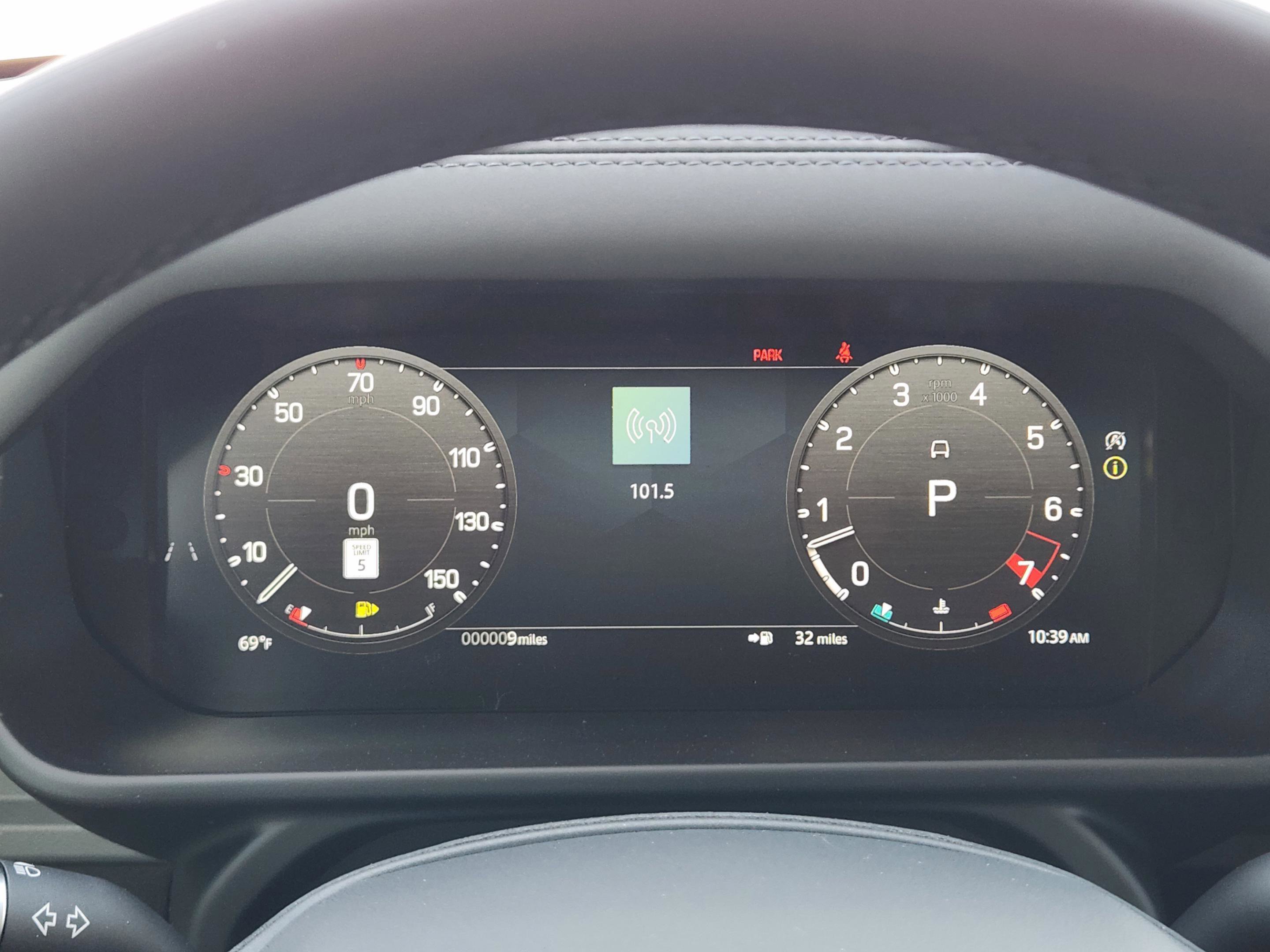 New 2026 Land Rover Defender 130 X-Dynamic SE AWD/4WD image 11