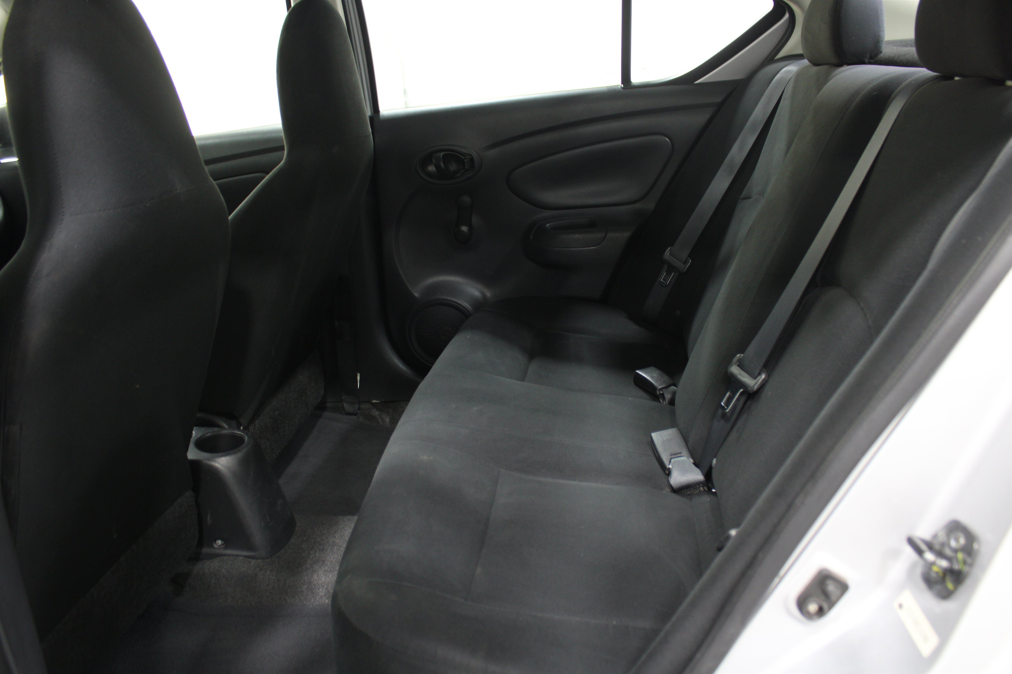 Used 2014 Nissan Versa S Plus FWD image 14
