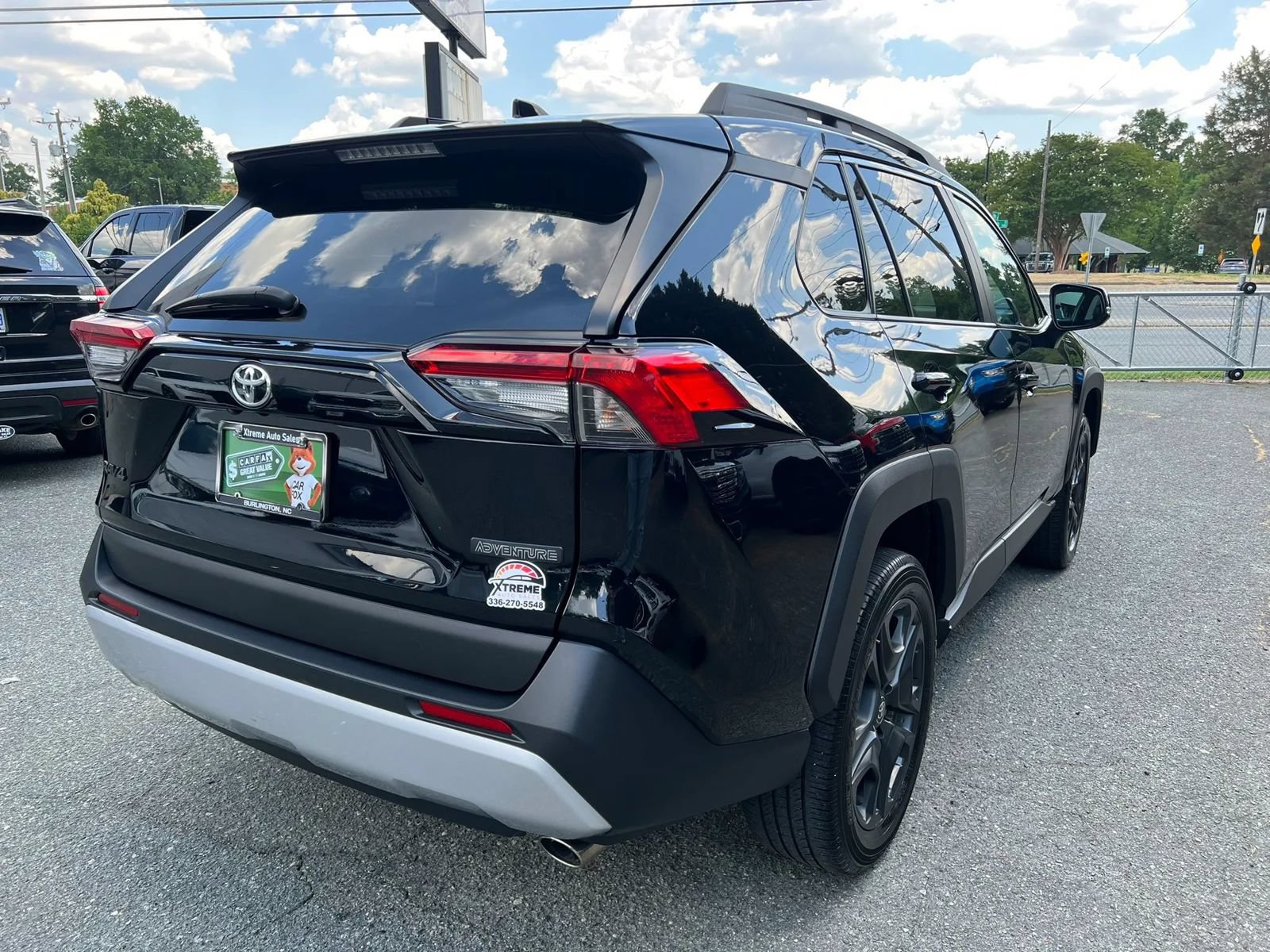 Used 2024 Toyota RAV4 Adventure AWD/4WD image 4