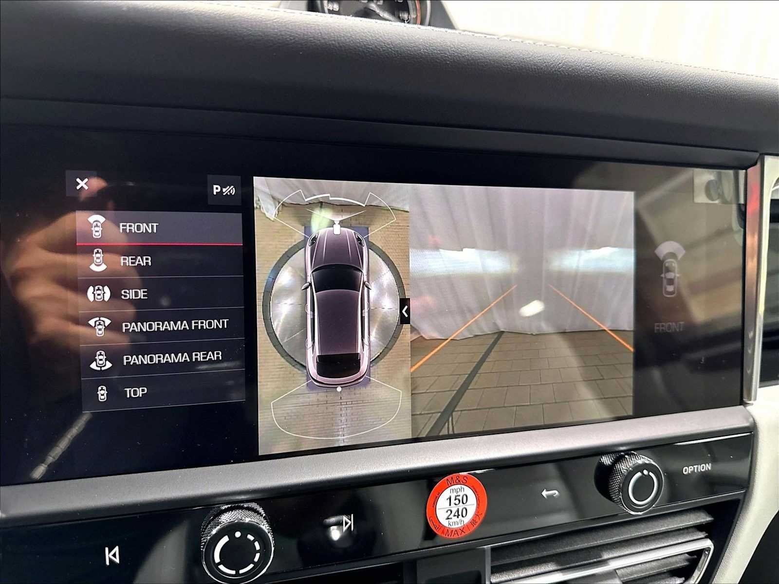 New 2026 Porsche Macan Turbo AWD/4WD image 37