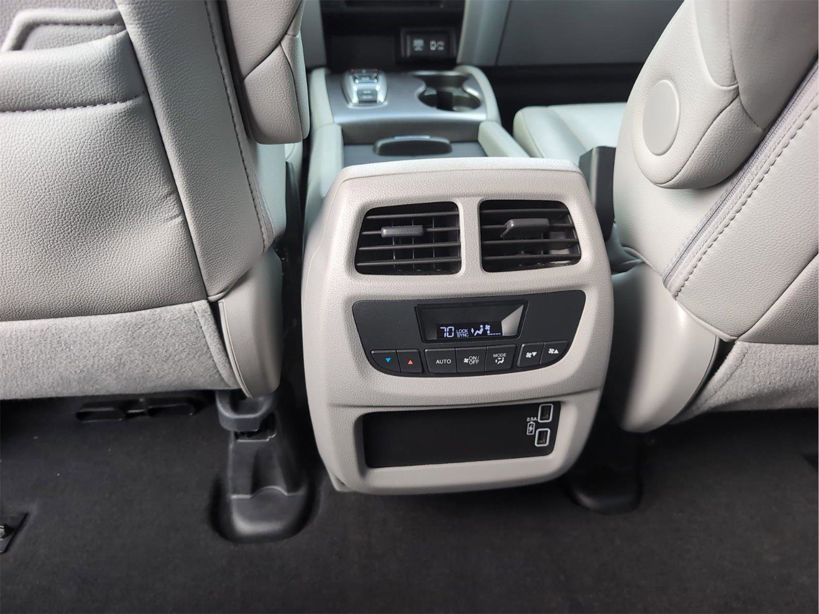 Used 2022 Honda Pilot Special Edition image 28