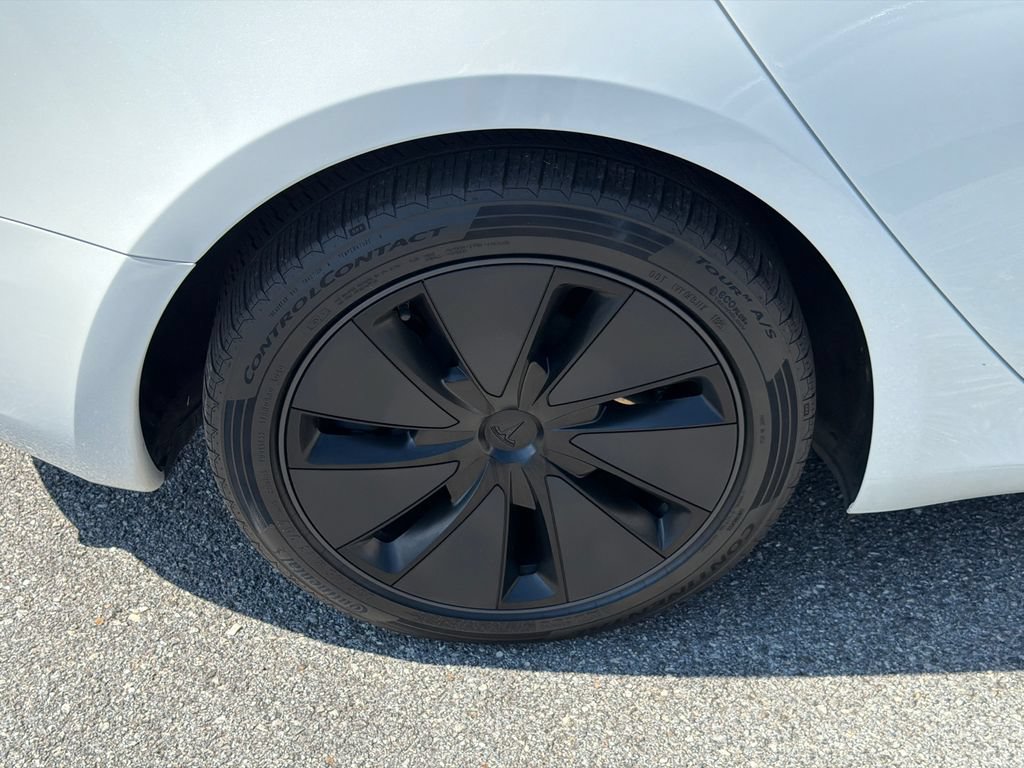 Used 2024 Tesla Model 3 Long Range AWD/4WD image 18