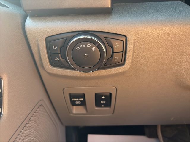 Used 2018 Ford F150 XLT w/ Equipment Group 302A Luxury AWD/4WD image 19