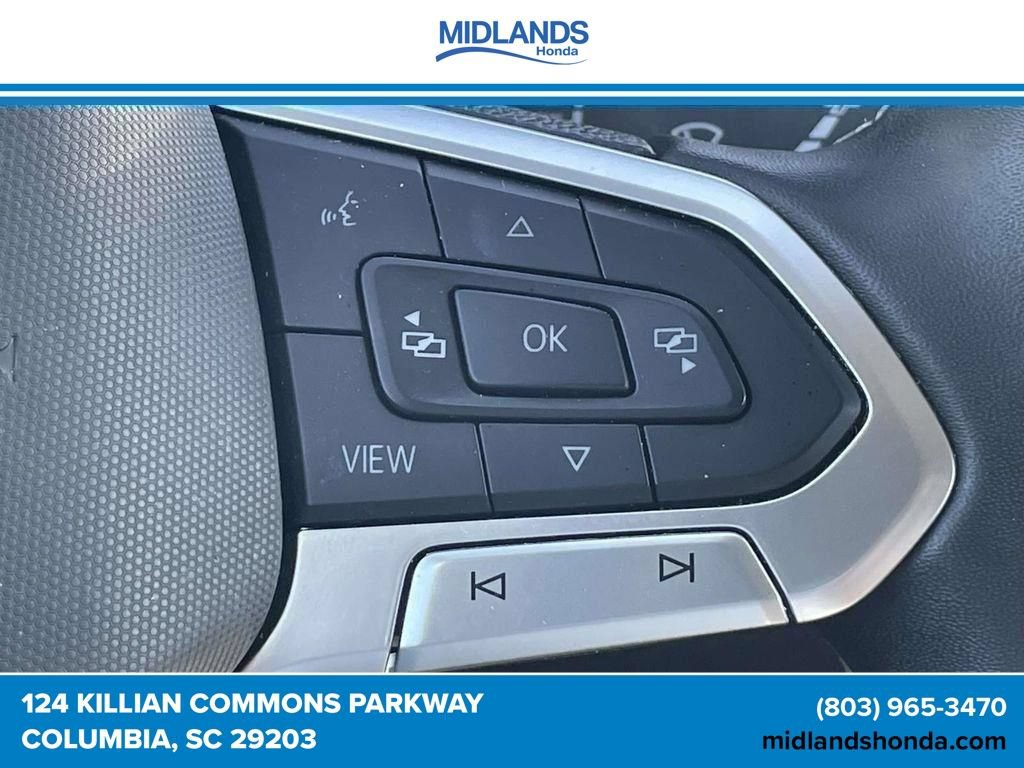 Used 2024 Volkswagen Tiguan SE FWD image 24
