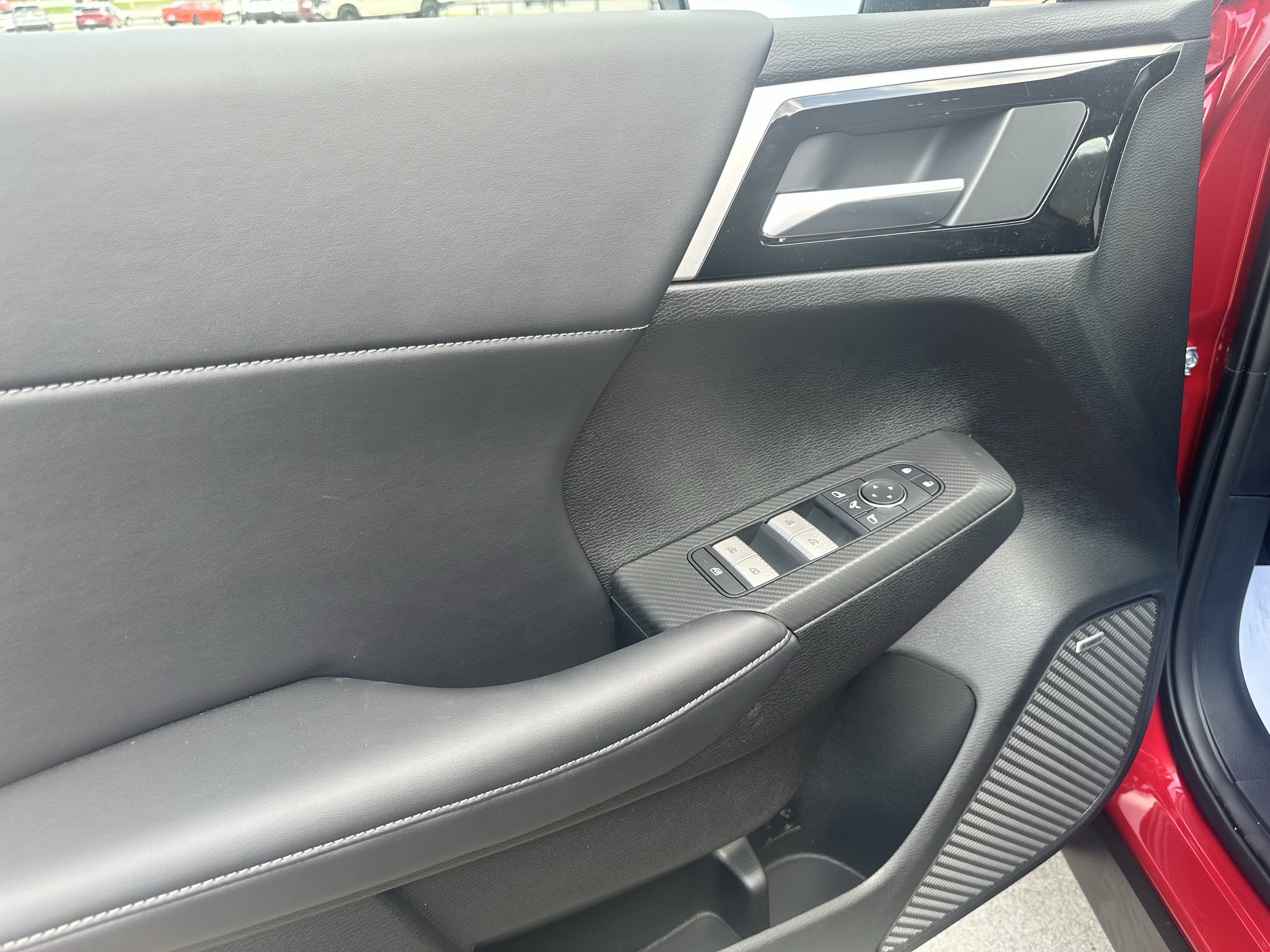 New 2026 Mitsubishi Outlander SE AWD/4WD image 7