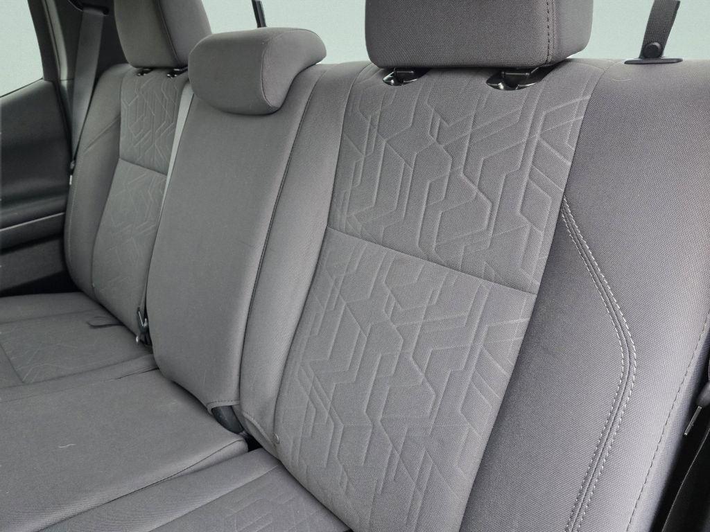 Used 2019 Toyota Tacoma TRD Off-Road w/ Technology Package AWD/4WD image 29