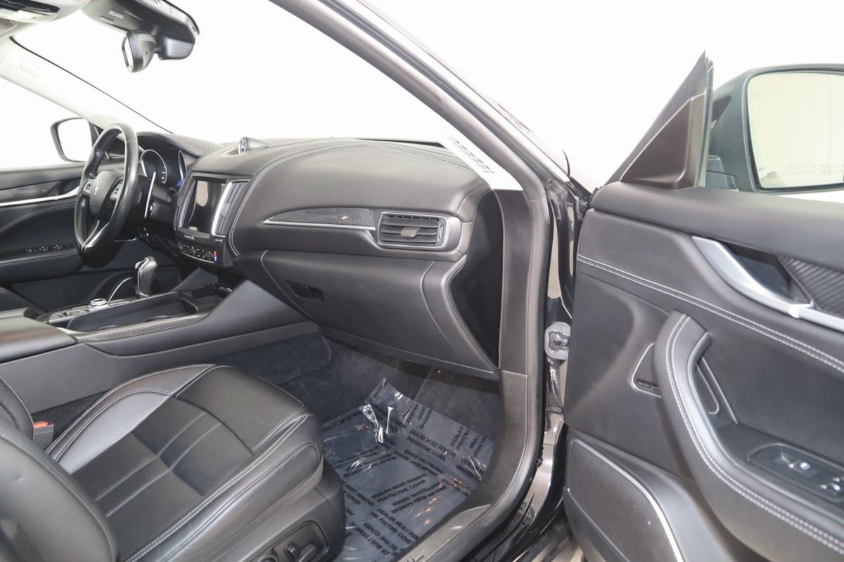 Used 2018 Maserati Levante S GranSport AWD/4WD image 49