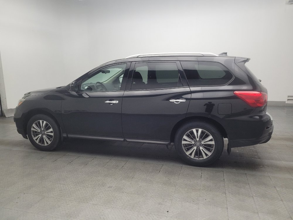 Used 2019 Nissan Pathfinder S FWD image 3
