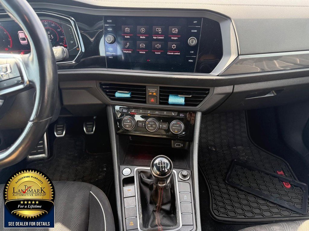 Used 2020 Volkswagen Jetta GLI Autobahn image 18