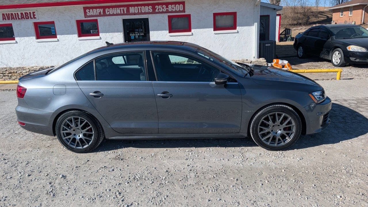 Used 2014 Volkswagen Jetta GLI Autobahn image 2