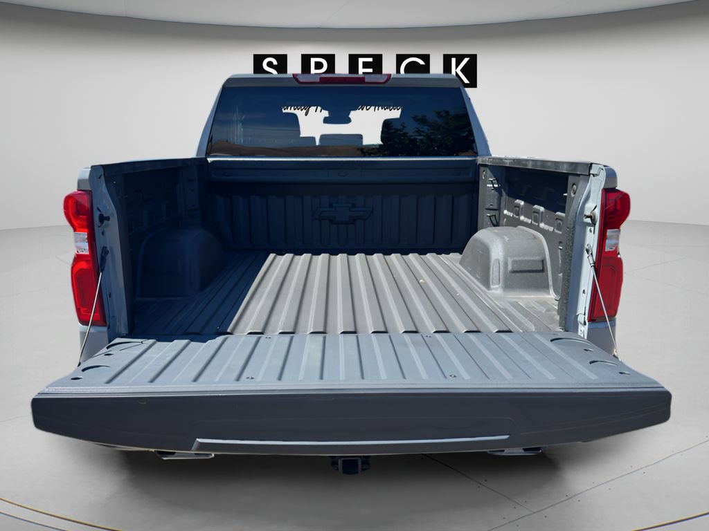Used 2024 Chevrolet Silverado 1500 RST AWD/4WD image 12