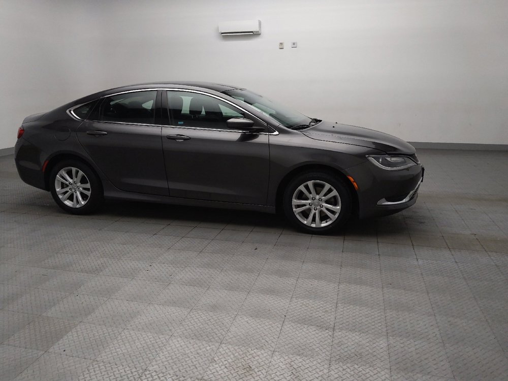 Used 2016 Chrysler 200 Limited FWD image 11