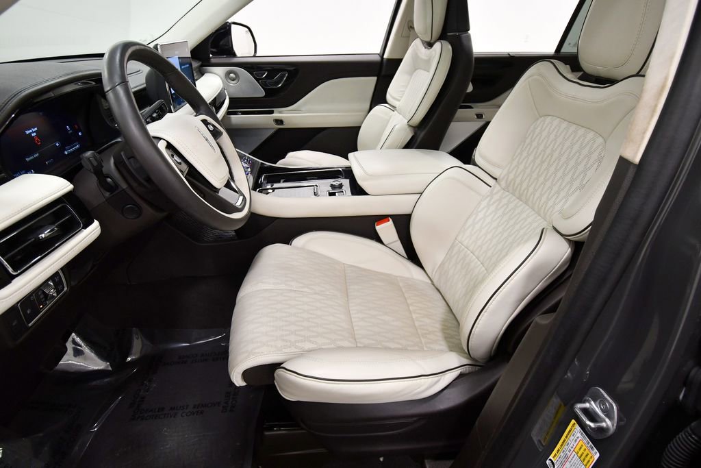 Used 2023 Lincoln Aviator Black Label image 14