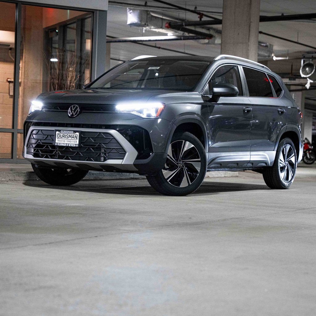 New 2026 Volkswagen Taos SE
