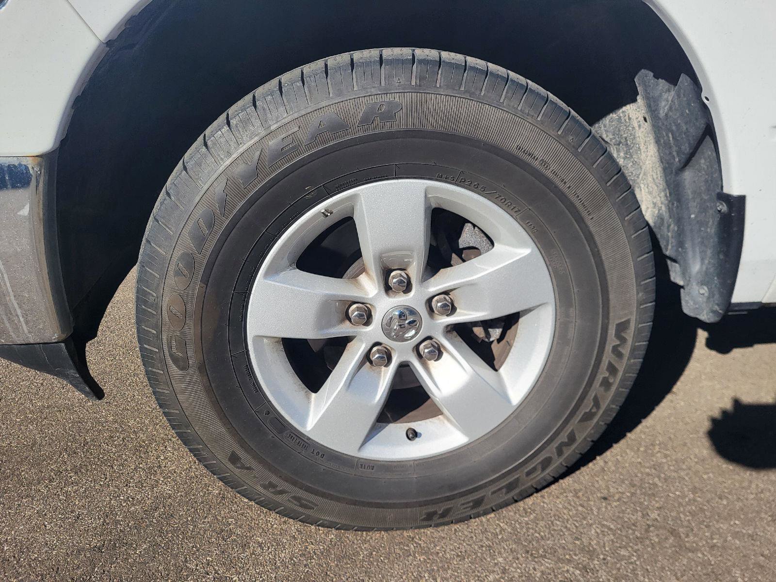 Used 2024 RAM 1500 Classic SLT image 15