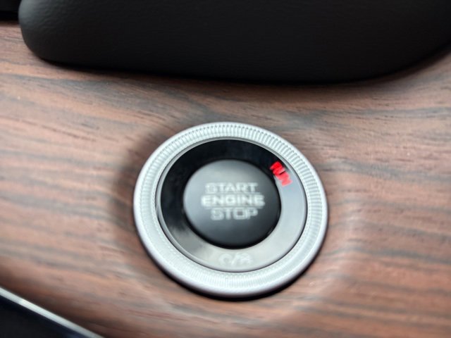 New 2025 Jeep Grand Cherokee Summit w/ Adv Protech Group IV image 25