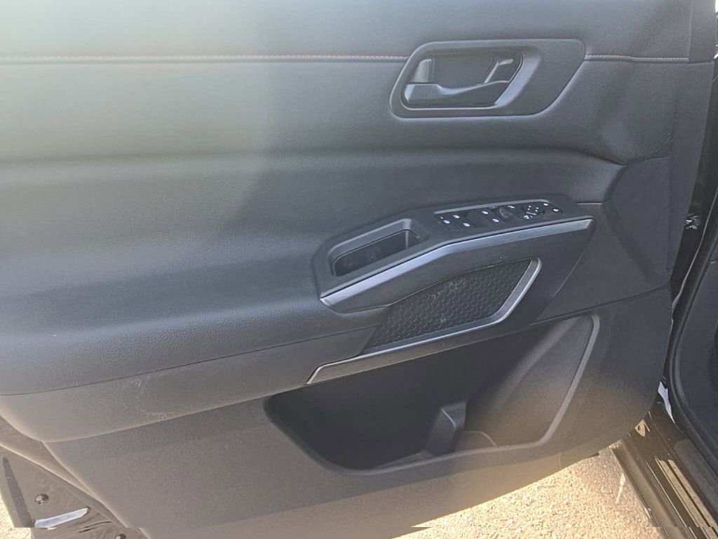 New 2026 Nissan Pathfinder Rock Creek w/ Rock Creek Premium Package image 12