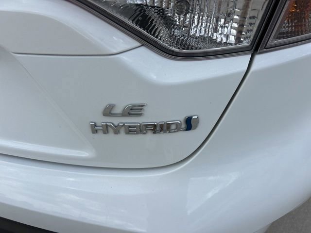 Used 2024 Toyota Corolla LE FWD image 4