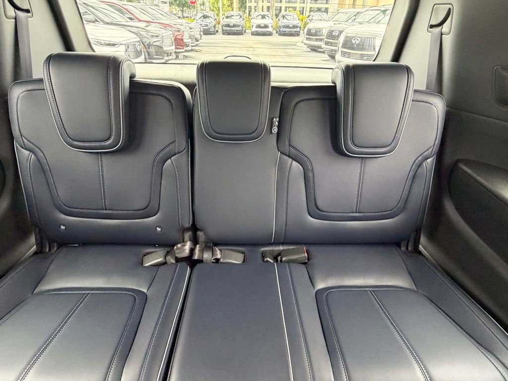 New 2027 INFINITI QX80 Sensory w/ Sport Exterior Package AWD/4WD image 15