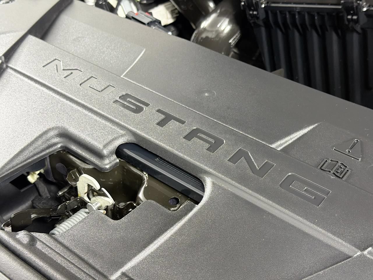 Used 2025 Ford Mustang Premium RWD image 41