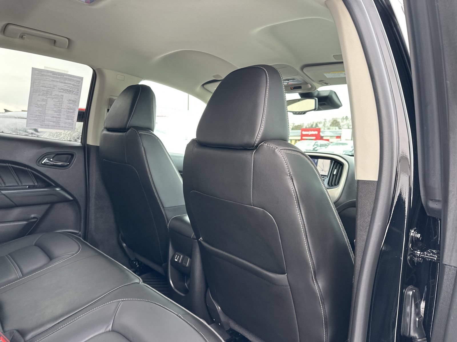 Used 2022 GMC Canyon Denali AWD/4WD image 31