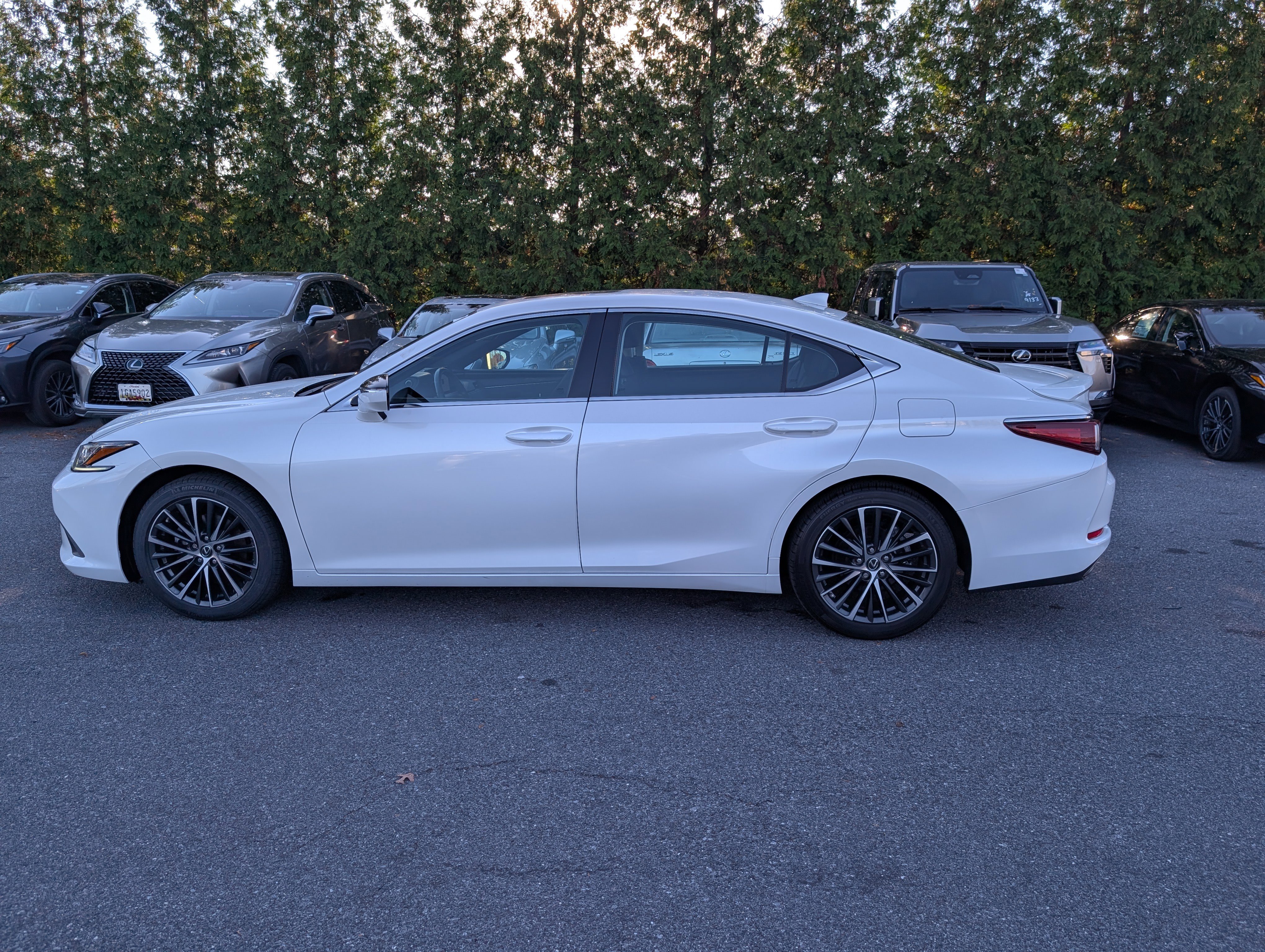 Certified 2023 Lexus ES 350 350 image 6