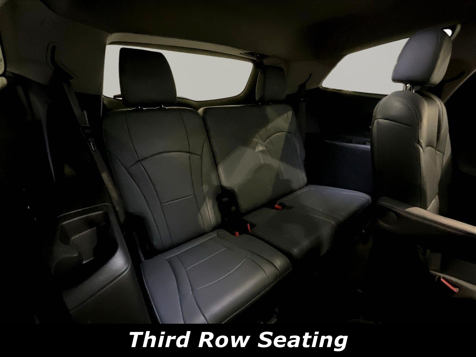 Used 2020 Buick Enclave Essence w/ Sound and Sites Package FWD image 26