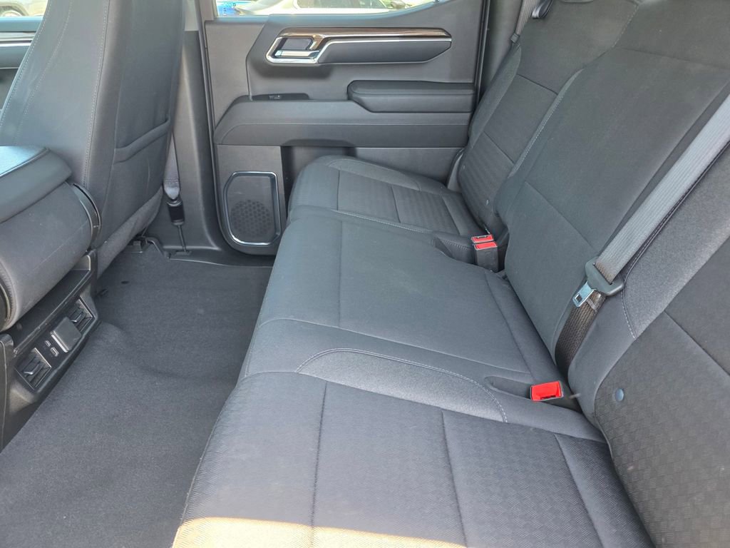 Used 2025 Chevrolet Silverado 1500 LT RWD image 15