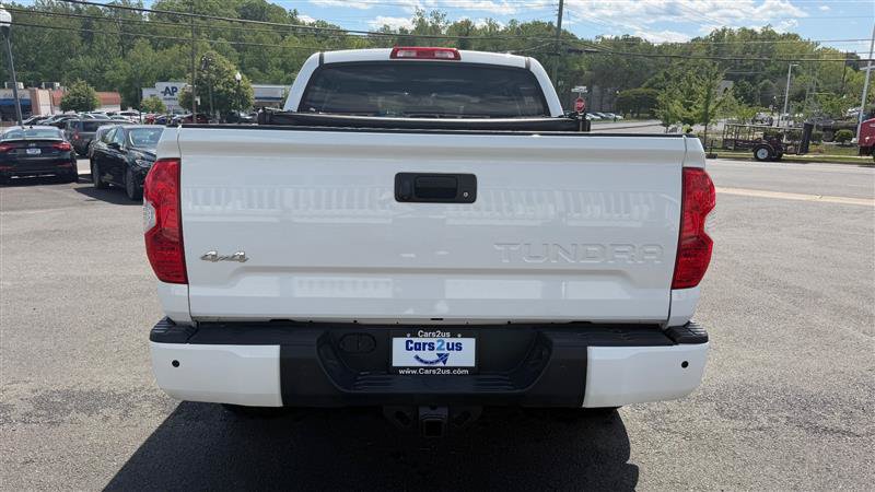 Used 2015 Toyota Tundra Limited w/ Limited Premium Package AWD/4WD image 5