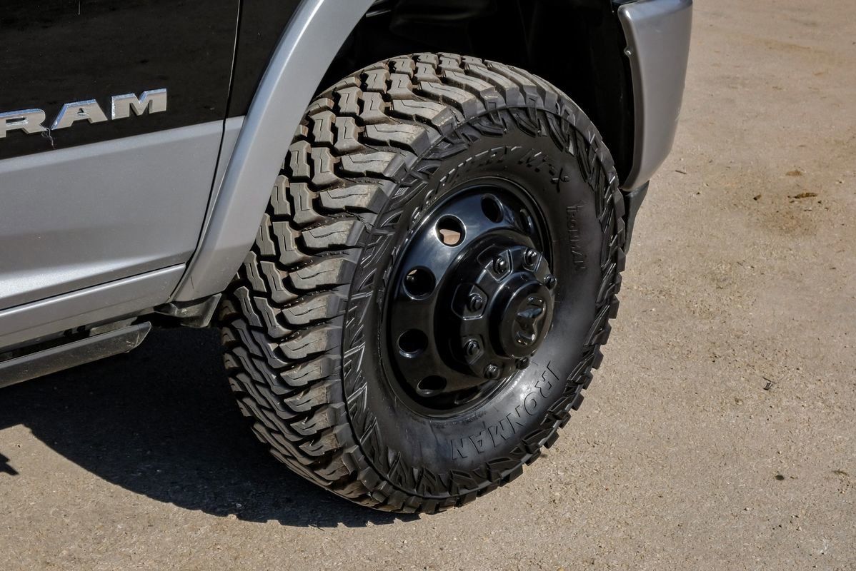 Used 2022 RAM 3500 Laramie image 62