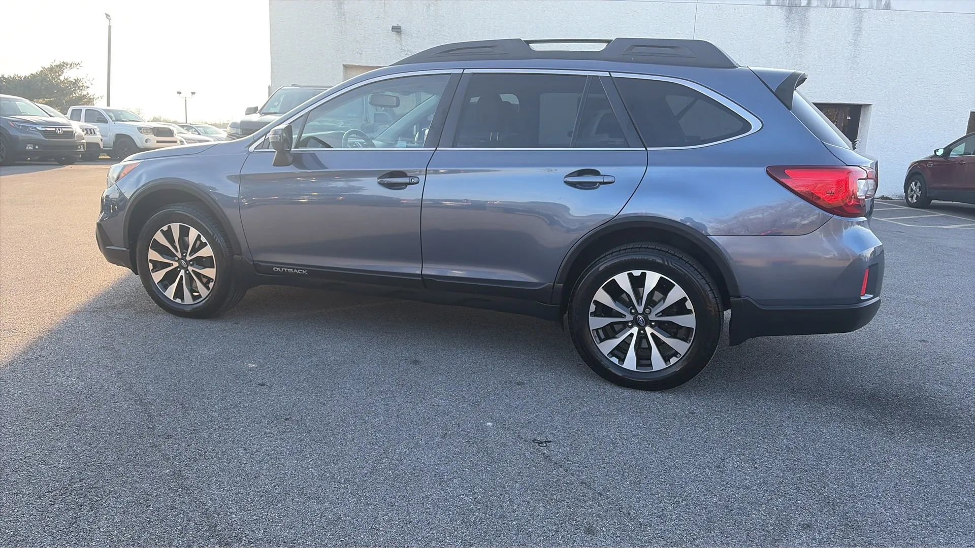 Used 2015 Subaru Outback 2.5i Limited image 4