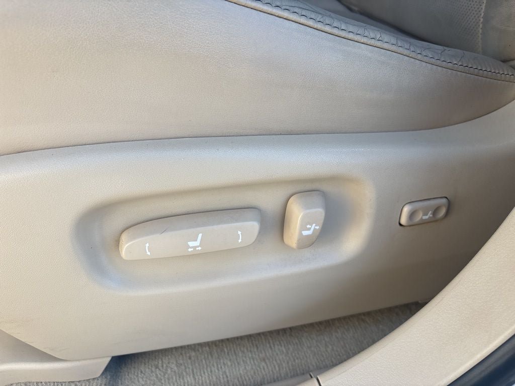 Used 2015 Lexus RX 450h AWD image 15