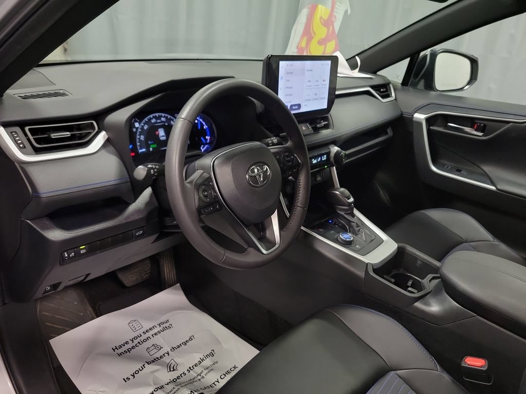 Used 2024 Toyota RAV4 XSE AWD/4WD image 13