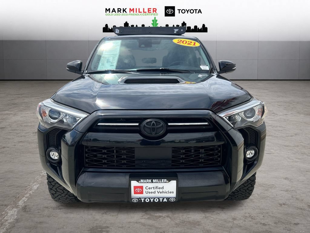 Certified 2021 Toyota 4Runner Venture w/ Moonroof Package AWD/4WD image 9