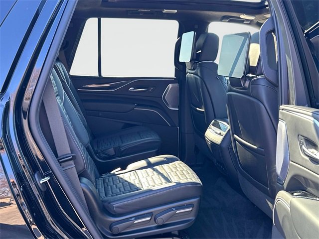 Used 2023 Cadillac Escalade V image 21