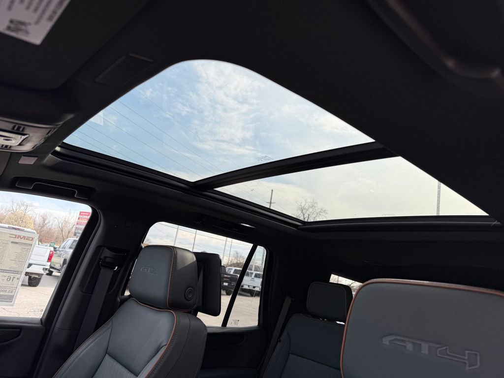 New 2026 GMC Yukon AT4 w/ AT4 Premium Plus Package image 16