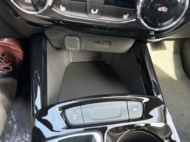 New 2026 Chevrolet Trax LT w/ LT Convenience Package image 18