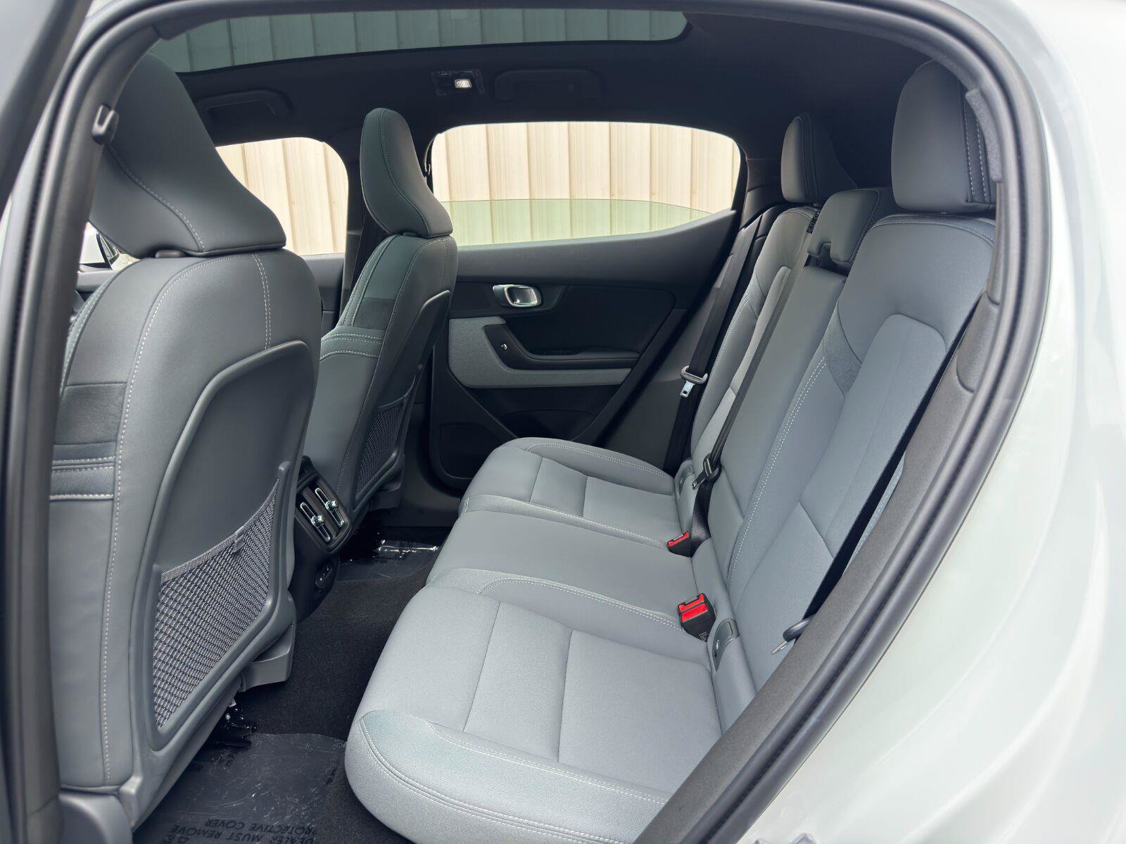 Used 2021 Polestar Polestar 2 AWD/4WD image 37