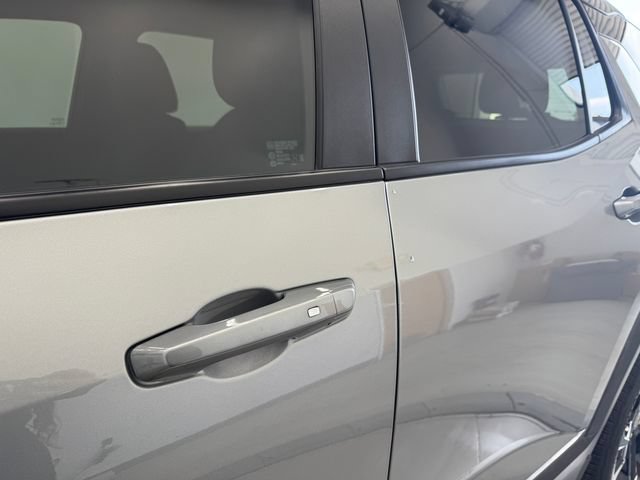Used 2026 Chevrolet Equinox LT w/ Midnight Edition FWD image 38