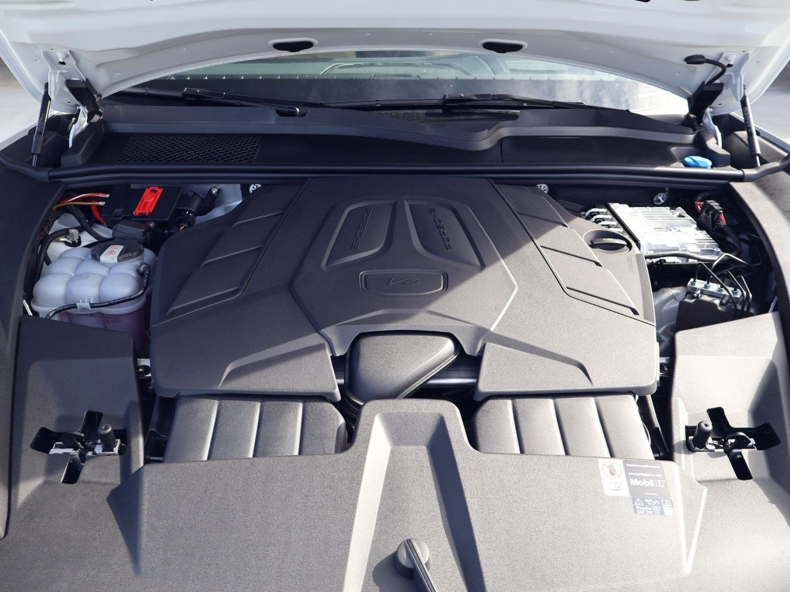 New 2026 Porsche Cayenne AWD/4WD image 26