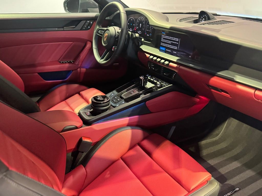 New 2026 Porsche 911 Carrera 4S image 36