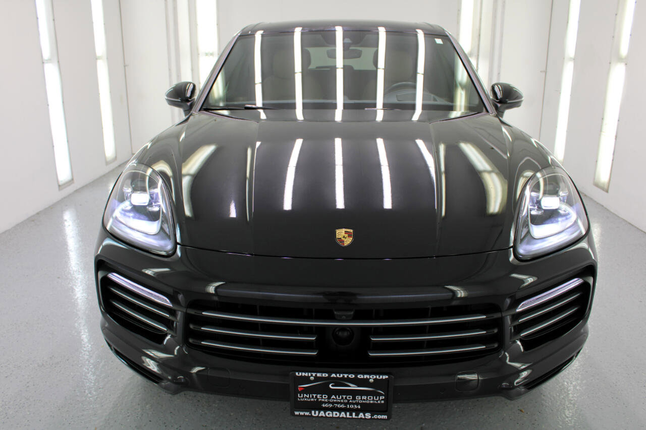 Used 2019 Porsche Cayenne image 3