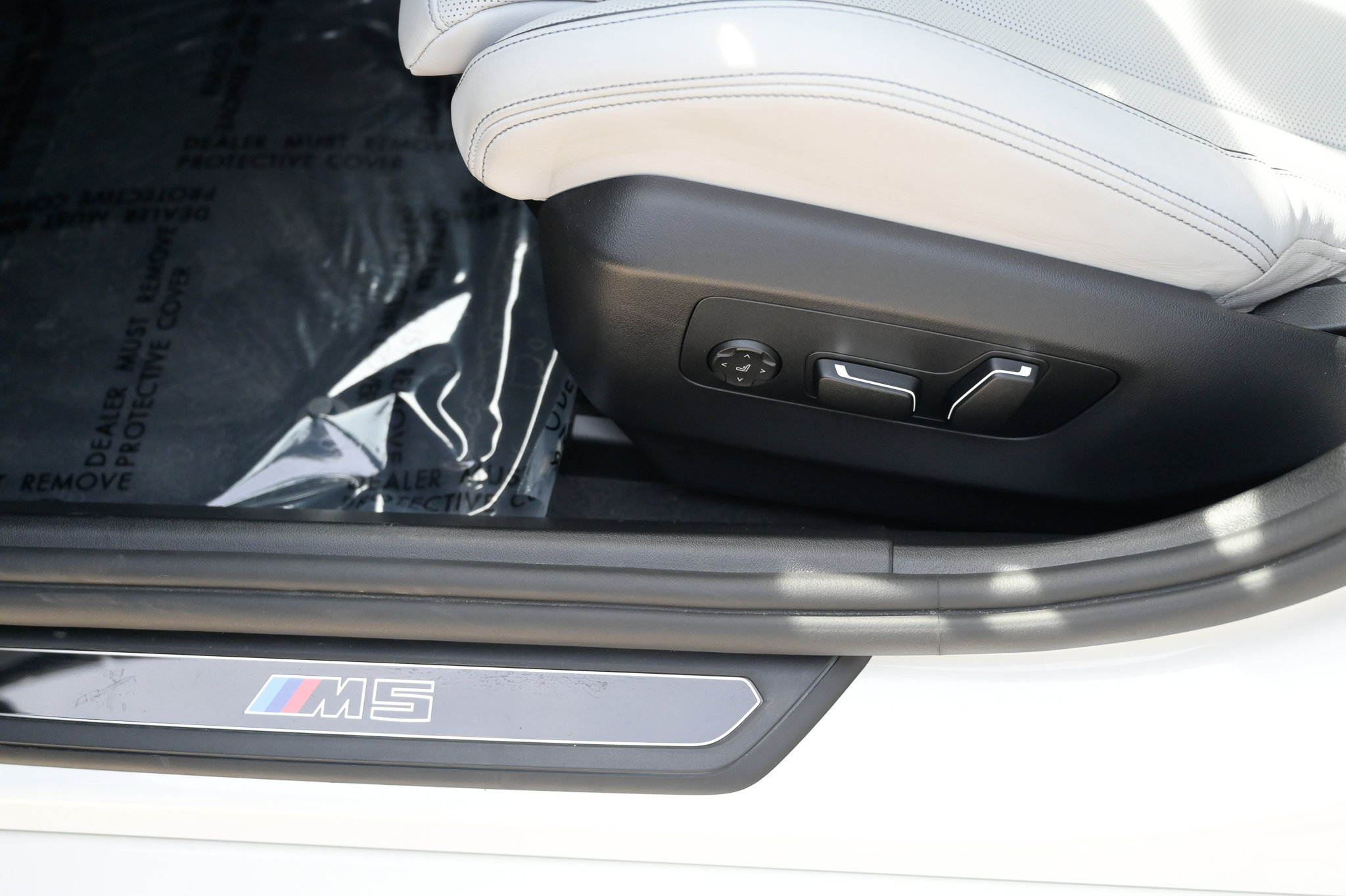 Used 2026 BMW M5 Touring image 19