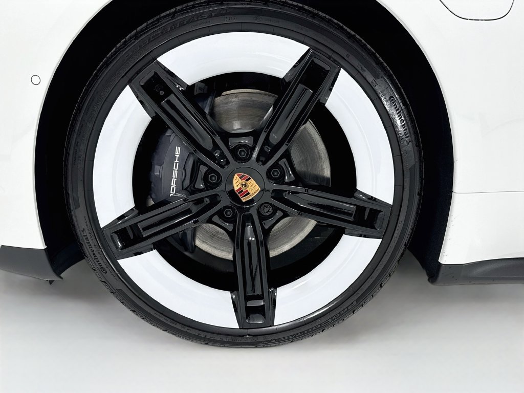 New 2026 Porsche Taycan AWD/4WD image 33