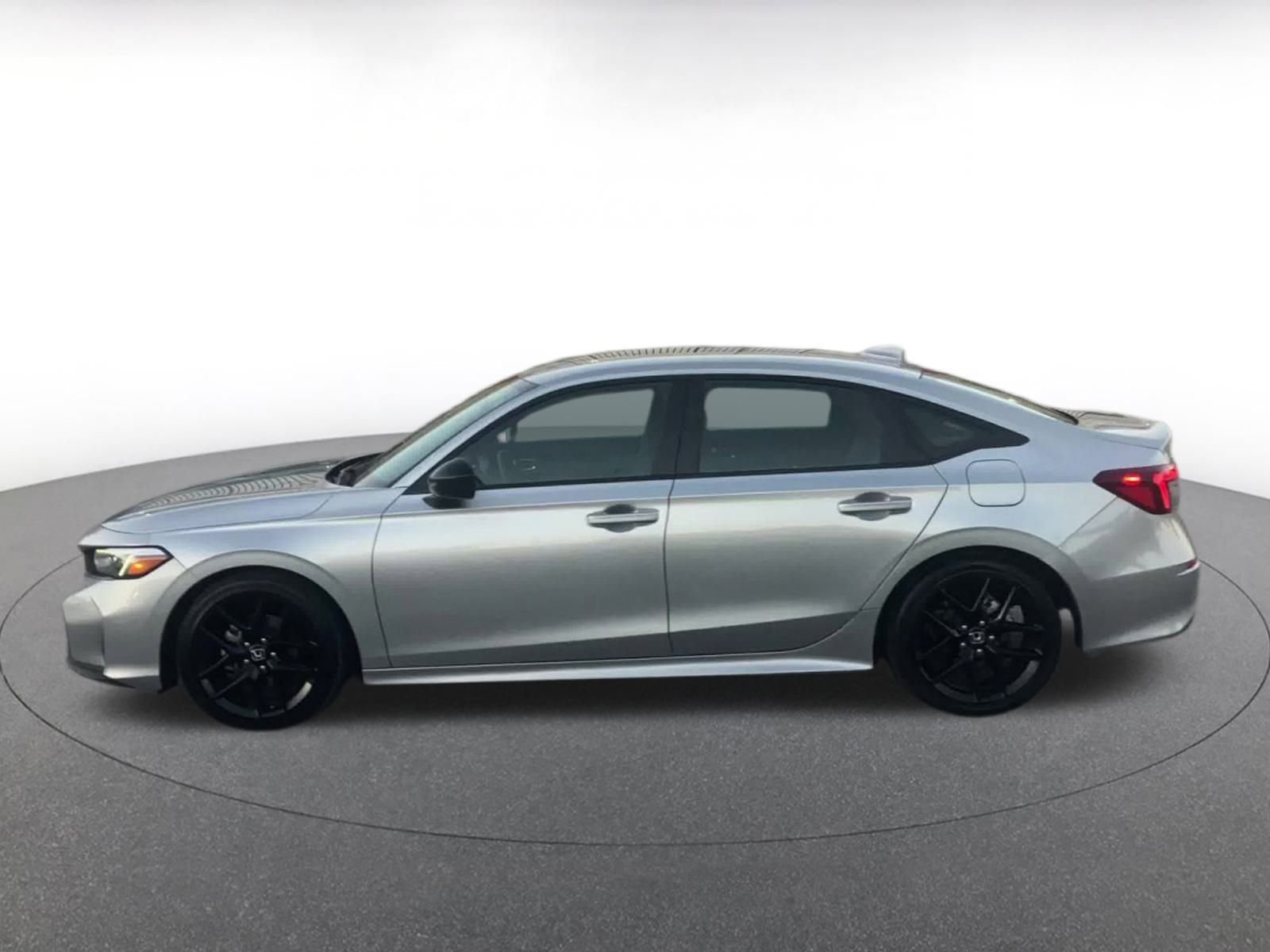 Used 2025 Honda Civic Sport image 9