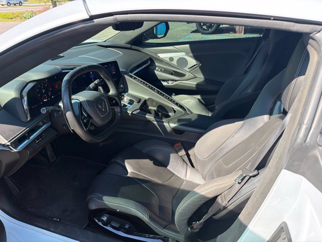 Used 2021 Chevrolet Corvette Stingray Premium Cpe w/ Z51 Performance Package RWD image 9