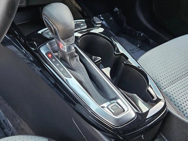 Used 2025 Chevrolet Trax LT w/ Driver Confidence Package FWD image 12