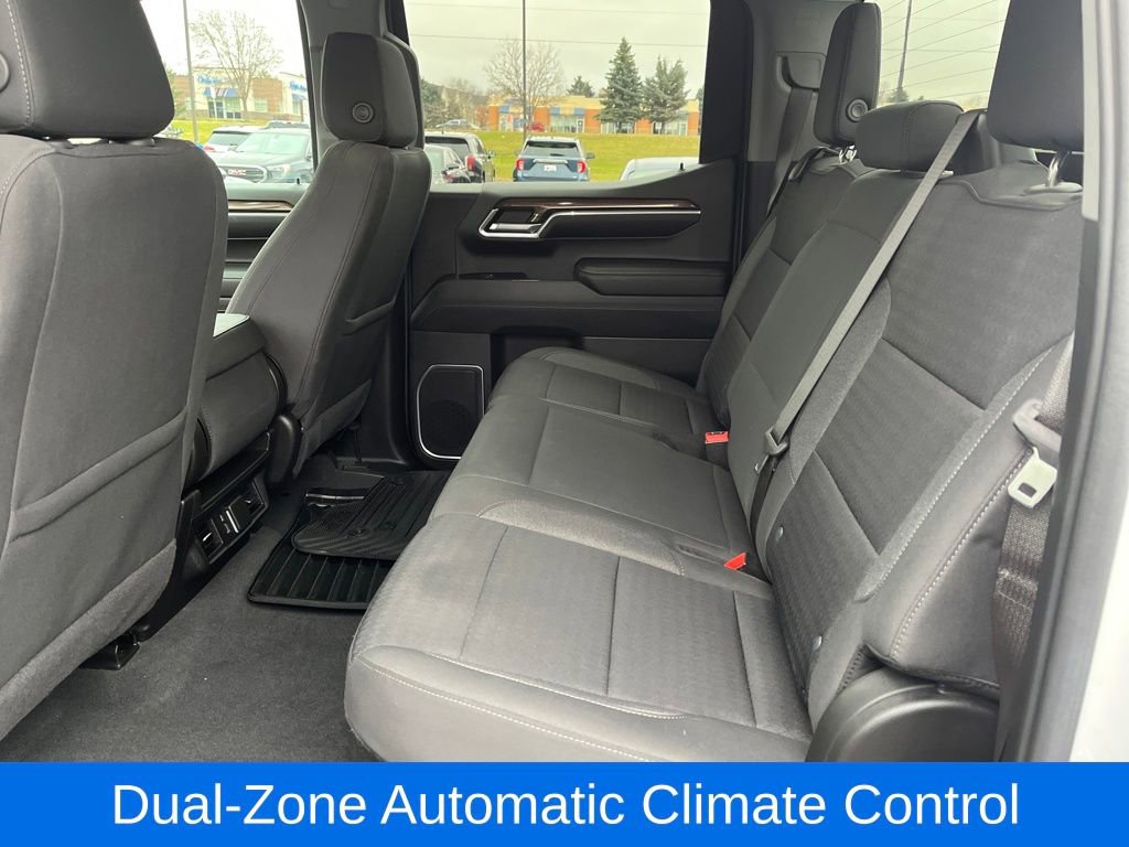 Used 2022 Chevrolet Silverado 1500 RST w/ Z71 Off-Road Package image 30