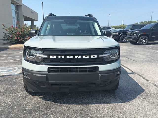 Certified 2023 Ford Bronco Sport Outer Banks w/ Tech Package AWD/4WD image 2