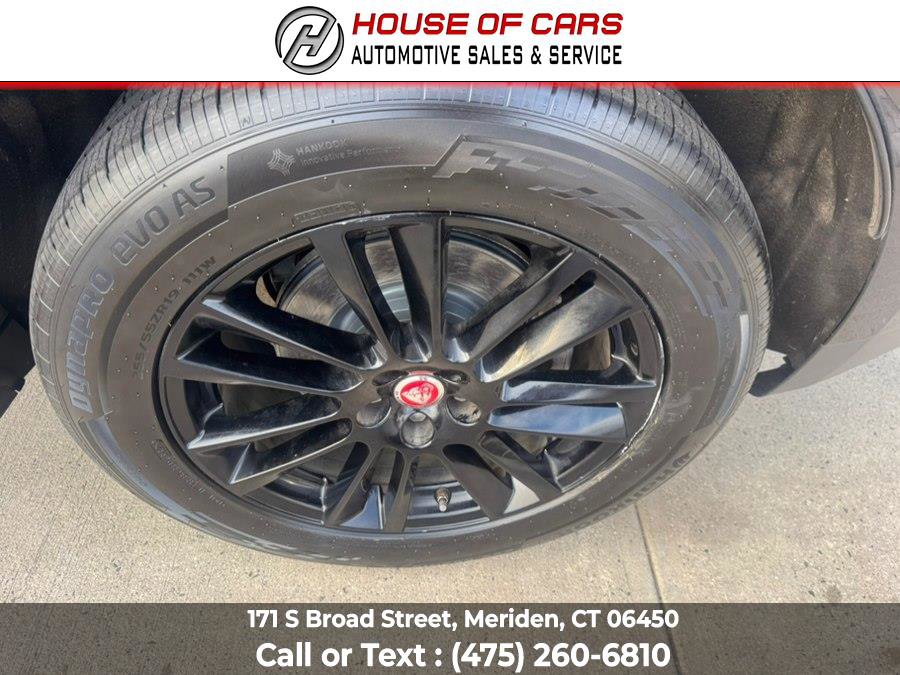 Used 2017 Jaguar F-PACE Prestige image 20